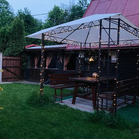 Utulna Chaloupka Na Valassku Valašská Bystřice Exteriör bild