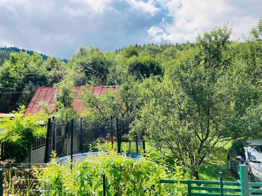 Utulna Chaloupka Na Valassku Valašská Bystřice Exteriör bild