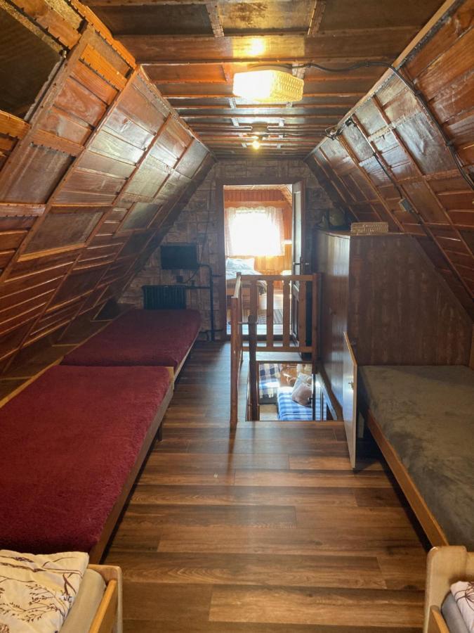 Utulna Chaloupka Na Valassku Valašská Bystřice Exteriör bild