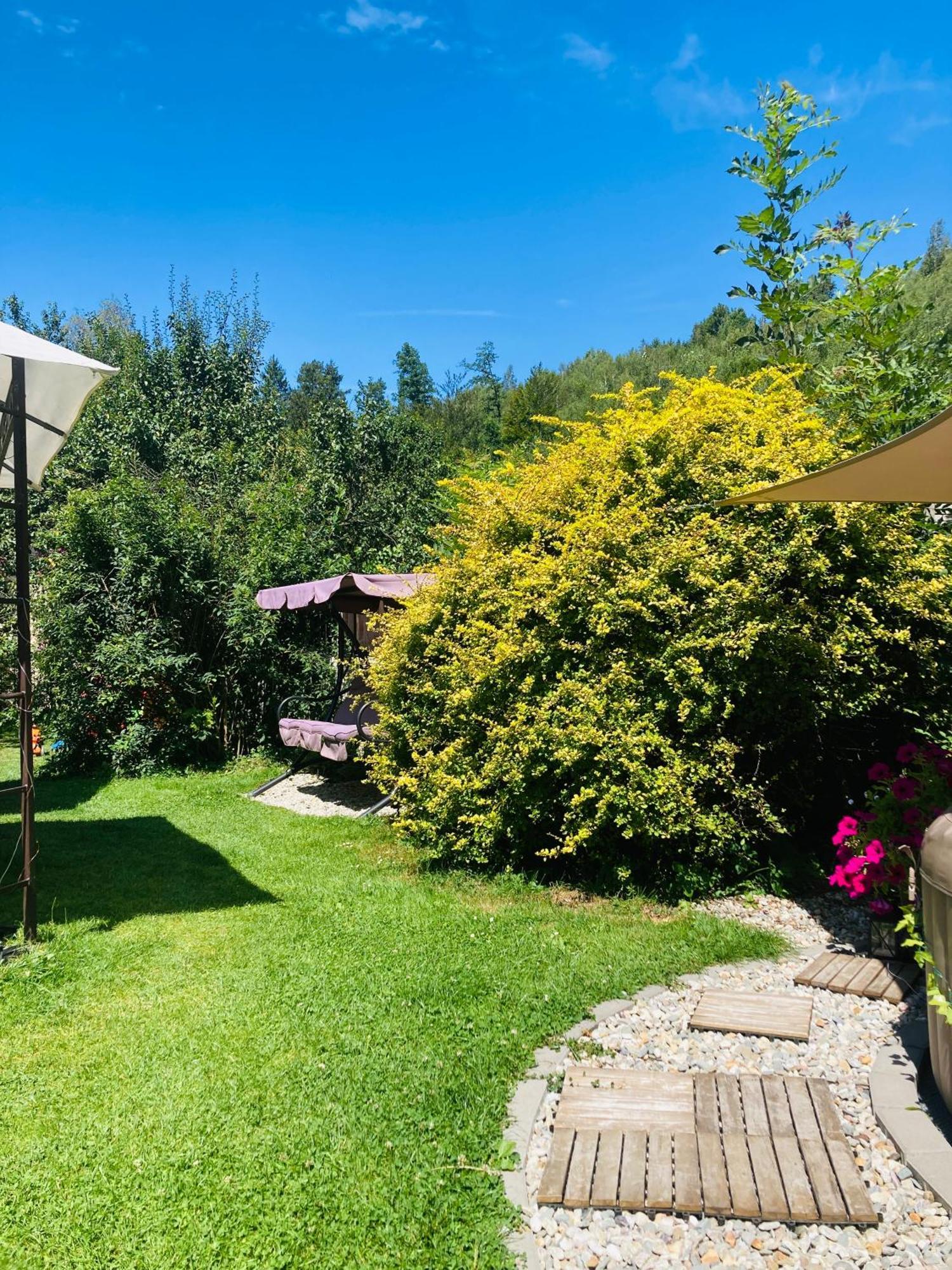 Utulna Chaloupka Na Valassku Valašská Bystřice Exteriör bild